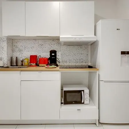 250 Sainte - Superb In *